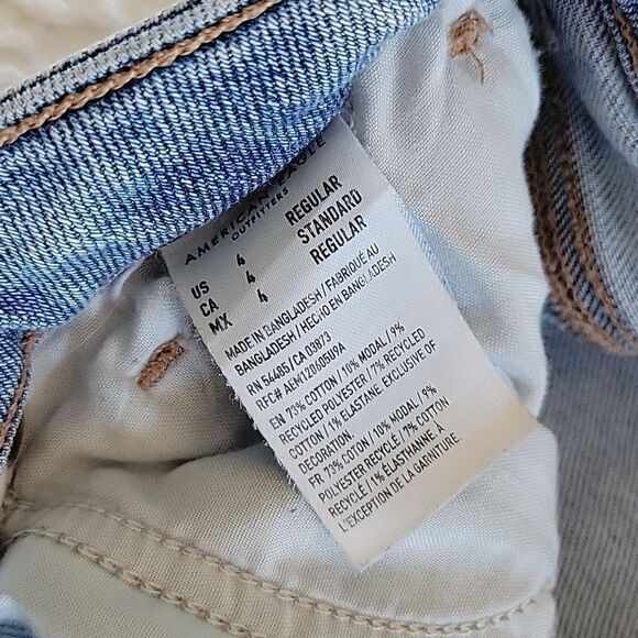 American Eagle Outfitters Mom Jeans Light Blue 4 - Picture 11 of 13
